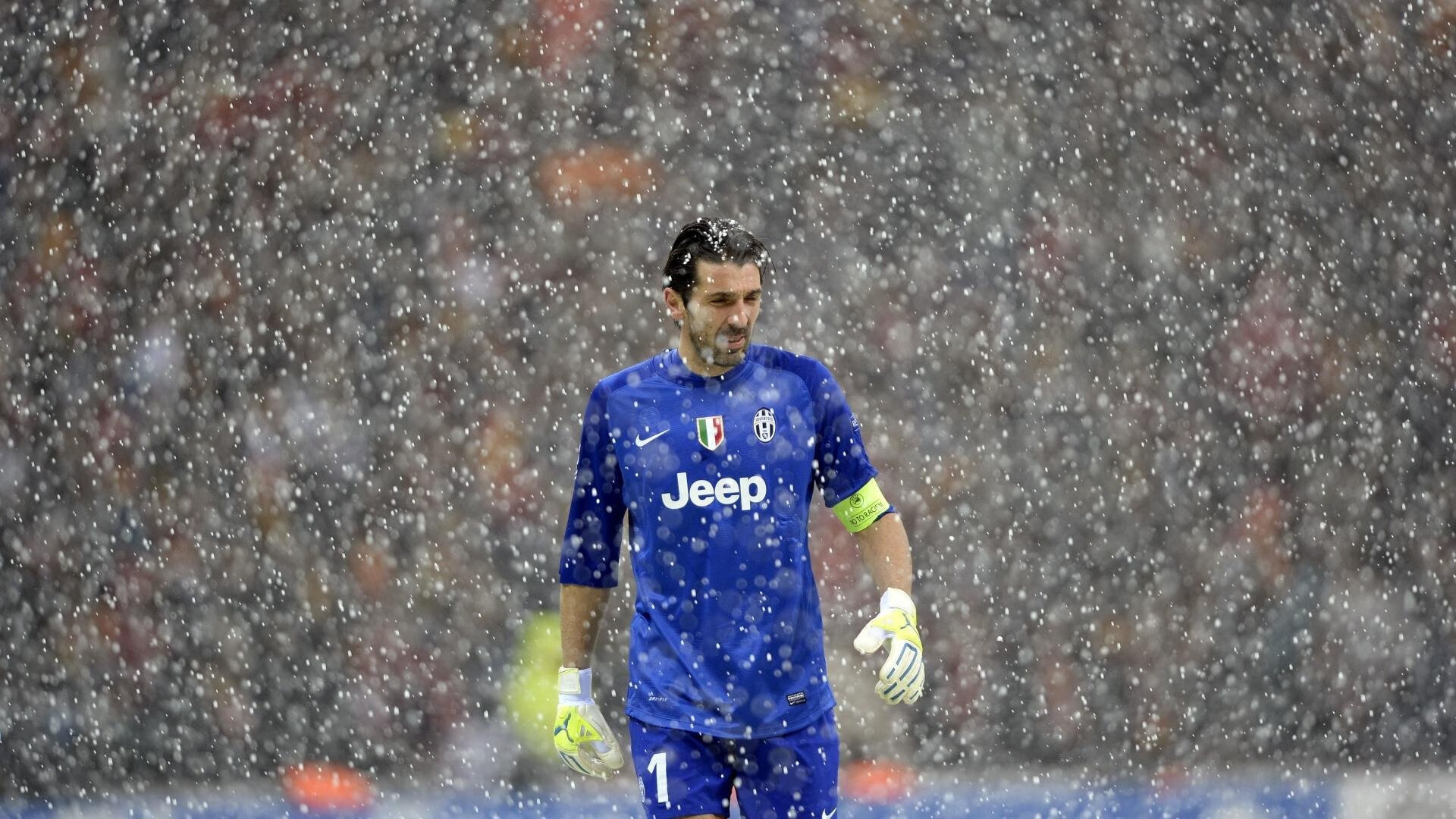 世界杯最震撼进球：让人久久难以忘怀，世界杯十大进球视频