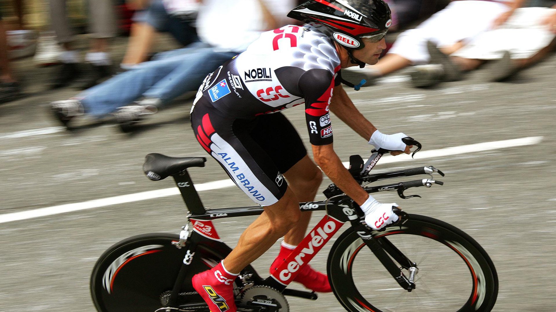 开云体育 kaiyun sports-电竞行业的法律风险：合同纠纷、版权侵权与选手权益，电竞是否合法